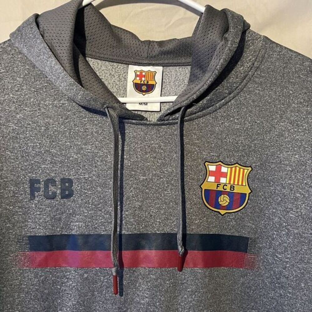 FC Barcelona Hoodie Size Med With Great‎ Color And Logo